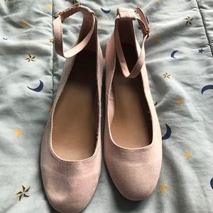 Gap ankle wrap flats